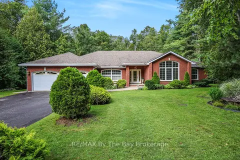 90 Goldfinch Crescent