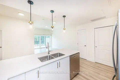 121 Mary Street Unit 205