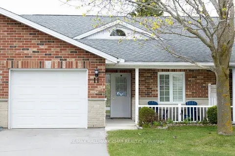 275 Huron Street 11