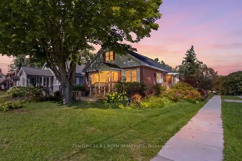 328 Colborne Street W