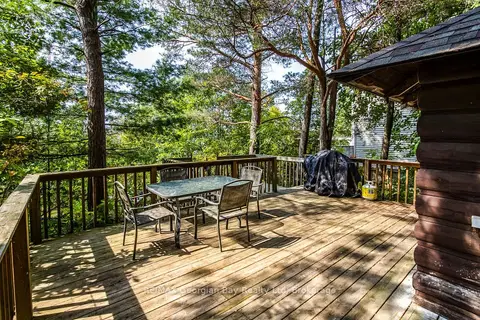 68 Tiny Beaches Road S