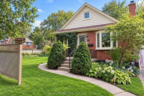 20 Bayview Drive Upper