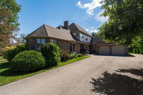9 Howard Drive
