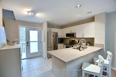 49 TROTT Boulevard 176