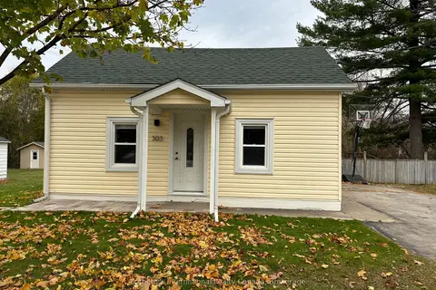 303 OAK Street