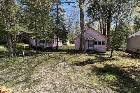 301 Concession 11 Road W