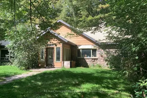9513 N County Rd 93 Road NE