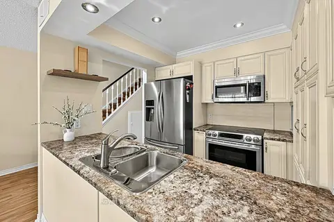 21 Laguna Parkway # 21