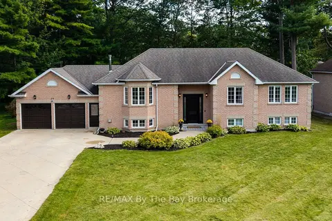 29 Downer Crescent