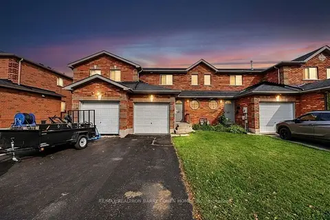 43 Black Cherry Crescent