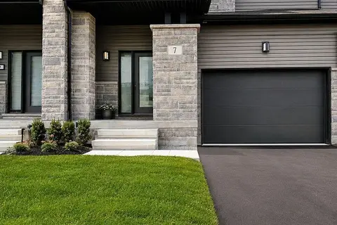 7 Federica Crescent