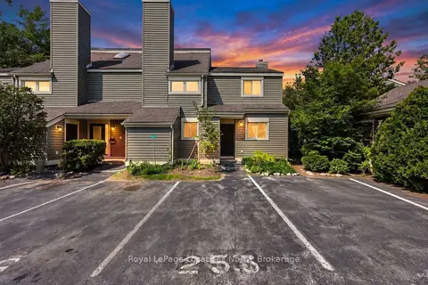 13 Harbour Street W 253