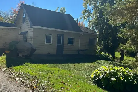 4075 Airport Road