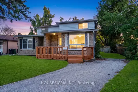33 College Crescent