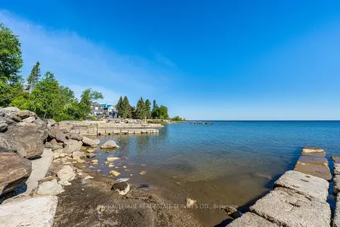 2228 Shore Lane