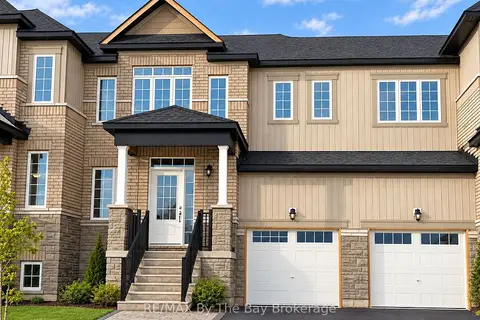 17 CARRIAGE Lane
