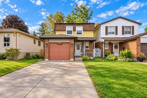 33B Cundles Road E