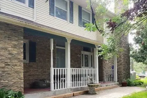 82 Laguna Parkway