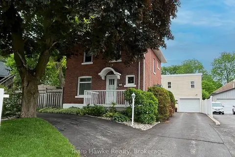 443 Elizabeth Street
