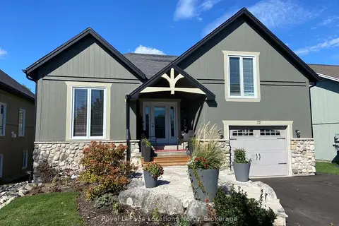 77 Findlay Drive
