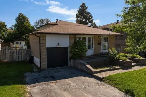 46 College Crescent