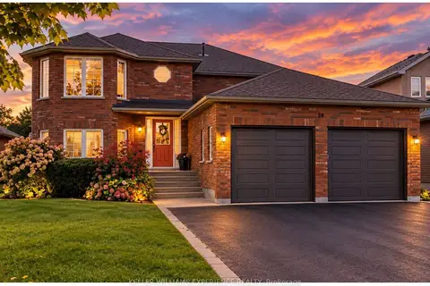 59 Nicklaus Drive Upper Level