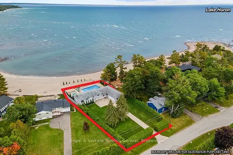 1420 Tiny Beaches Road N
