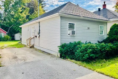 285 Robinson Street