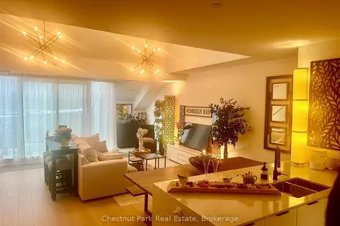 31 Huron Street 617