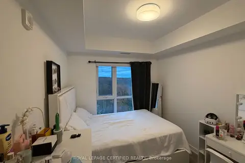 56 Lakeside Terrace 803