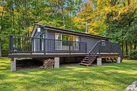 130 Desroches Trail