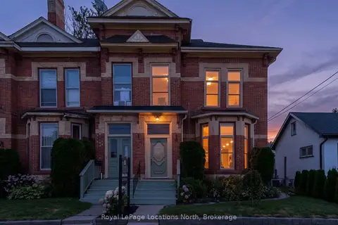 36 Saint Marie Street