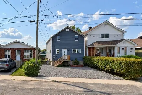 309 Cedar Street N