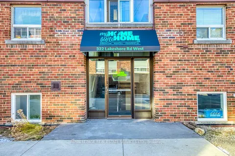 320 N Lakeshore Road W