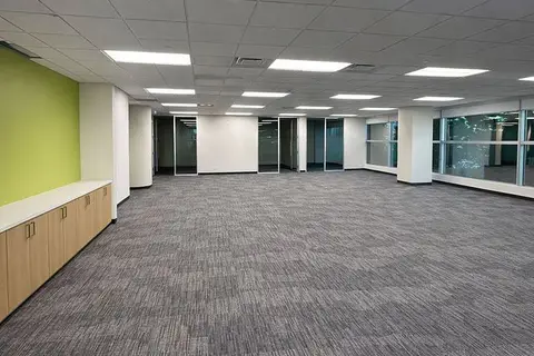 5500 North Service Road 202