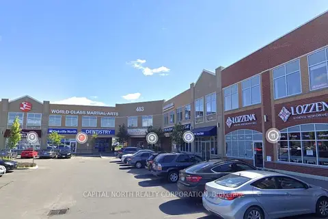 483 Dundas Street 211