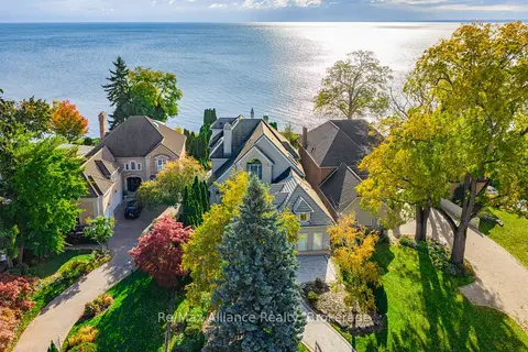 3206 Shoreline Drive