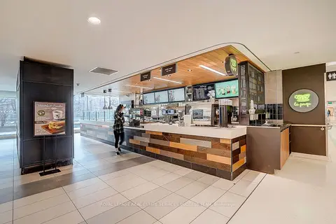 1230 North Shore Boulevard 2B