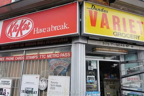 3115 Dundas Street W