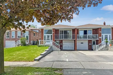 3485 Oakglade Crescent