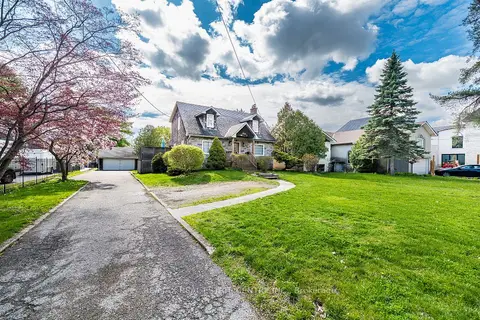 2212 Mississauga Road