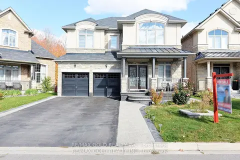 42 Brookwater Crescent