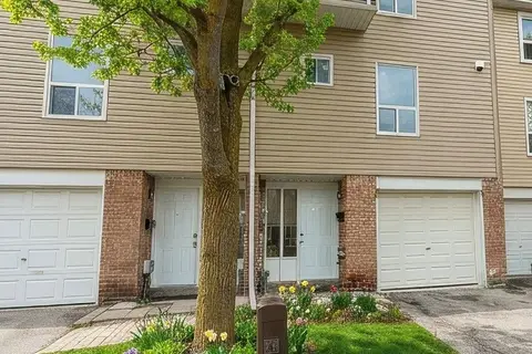 40 Ellis Drive