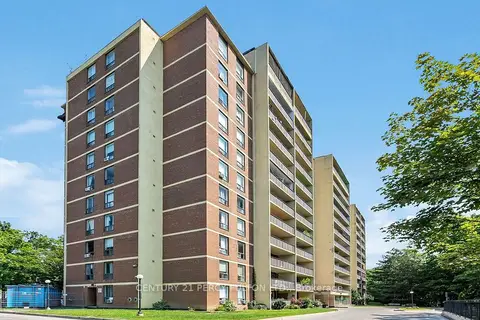 15 London Green Court 808