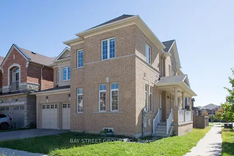 3127 Streamwood Pass