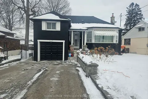 64 Pelmo Crescent