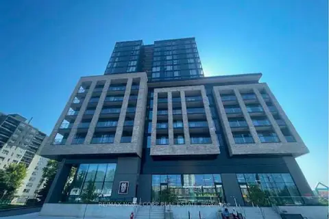 86 Dundas Street E 1313