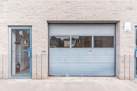 1444 Dupont Street 6