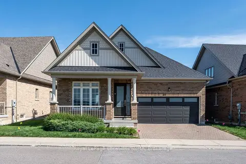 31 Tea Rose Road