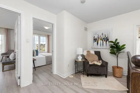 2564 Grand Oak Trail